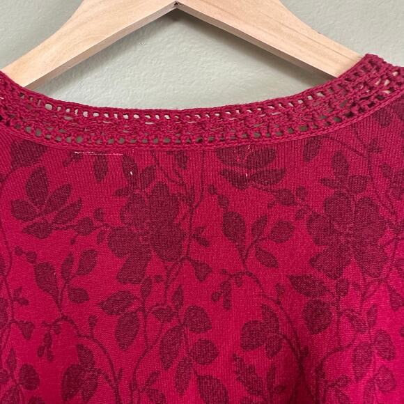Liz Claiborne Women 1X  Red Botanical print 3/4 sleeve knit top - Picture 5 of 9
